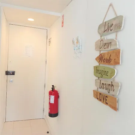 Da Rocha, 808 Tarik, Lovely Studio, Sea View, Air Conditioning, Free Wi-fi, By Ig Appartement Portimão